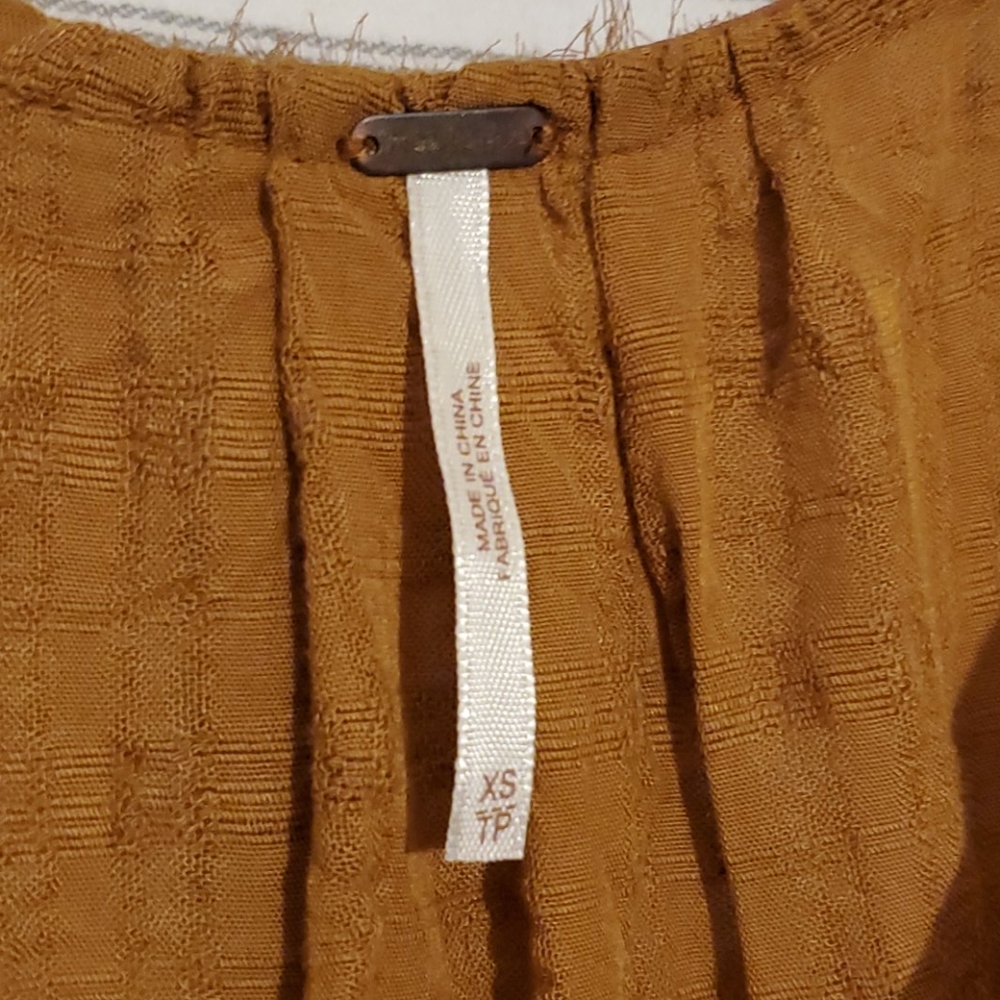 Shirt - Picture 5 of 8